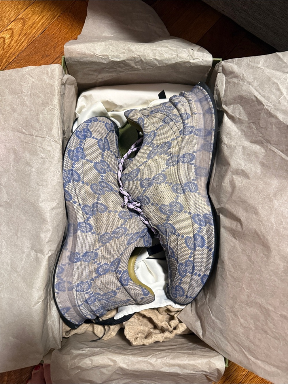 Gucci Ultralight Monogram Sneaker - Picture 6 of 8